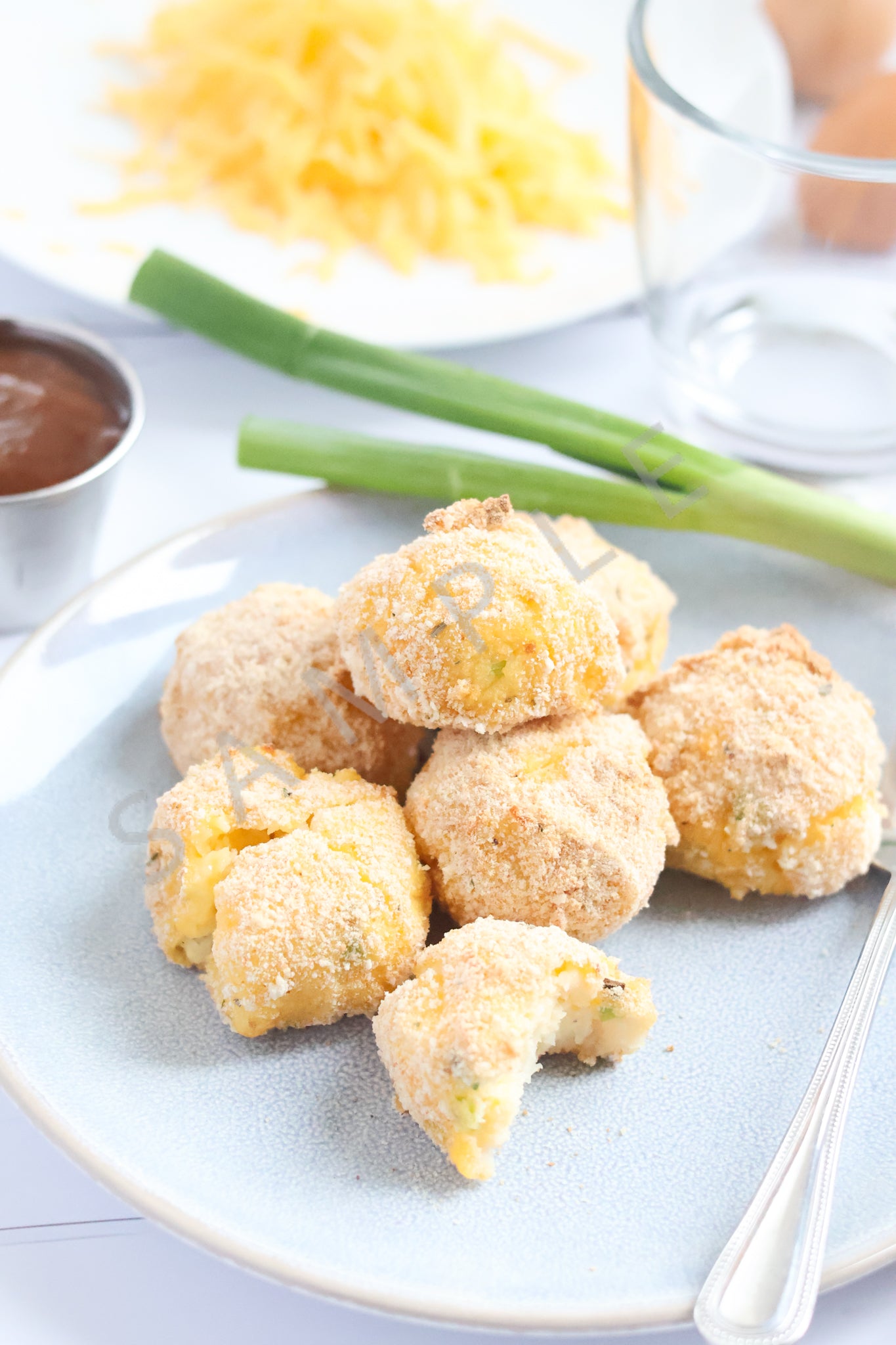 Golden Cheesy Potato Puffs Set 4